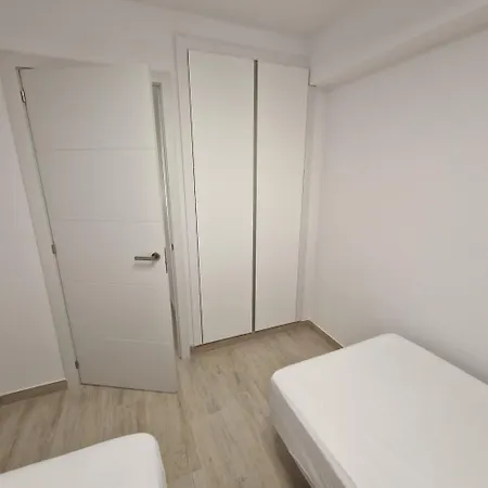 Golden ベニドルム