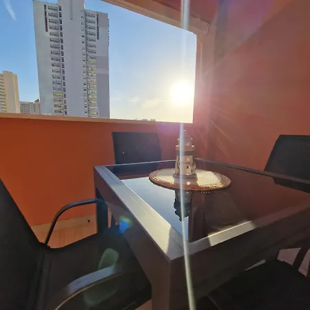 アパート Golden ベニドルム